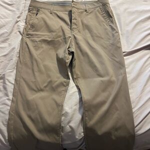 Mens stretch khakis size 36x32